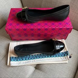 Tory Burch Eloise patent/leather ballet flats black sz 7
